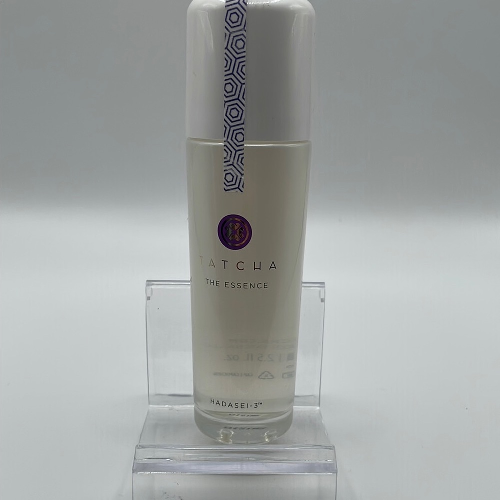 Tatcha White Serum & Face Oil Elegant Design 75 ml 2.5 Fl oz